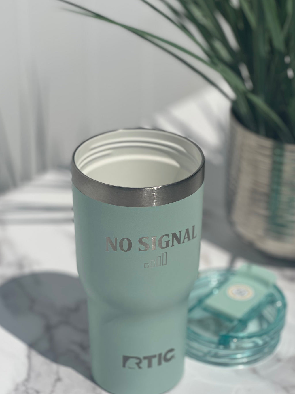 No Signal: Voyage 01